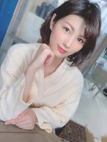 主演 莎莉·菲尔德 / 刘易斯·普尔曼 / 科尔姆·米尼 / 陈冲 / 凯西·贝克 / 贝丝·格兰特 / 索菲亚·布莱克-德埃利亚 / 布兰登·麦克尤恩 / 唐纳德·沙利斯 / 马普安娜·马基雅 / 劳拉·哈里斯 / 安东尼·哈里森 / 丹·佩恩 / 肖娜·约翰尼森 / 克里斯·威廉·马丁